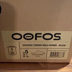 OOFOS OOCoozie Thermo Mule Women - Black